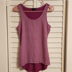 The limited sleeveless tops